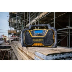 DeWALT DCR029-GB 12V/18V Bluetooth Compact Site Radio - Body Only 7 DeWALT DCR029-GB 12V/18V Bluetooth Compact Site Radio - Body Only -Power Tool Store DCR029 GB 5 54551.1707921411