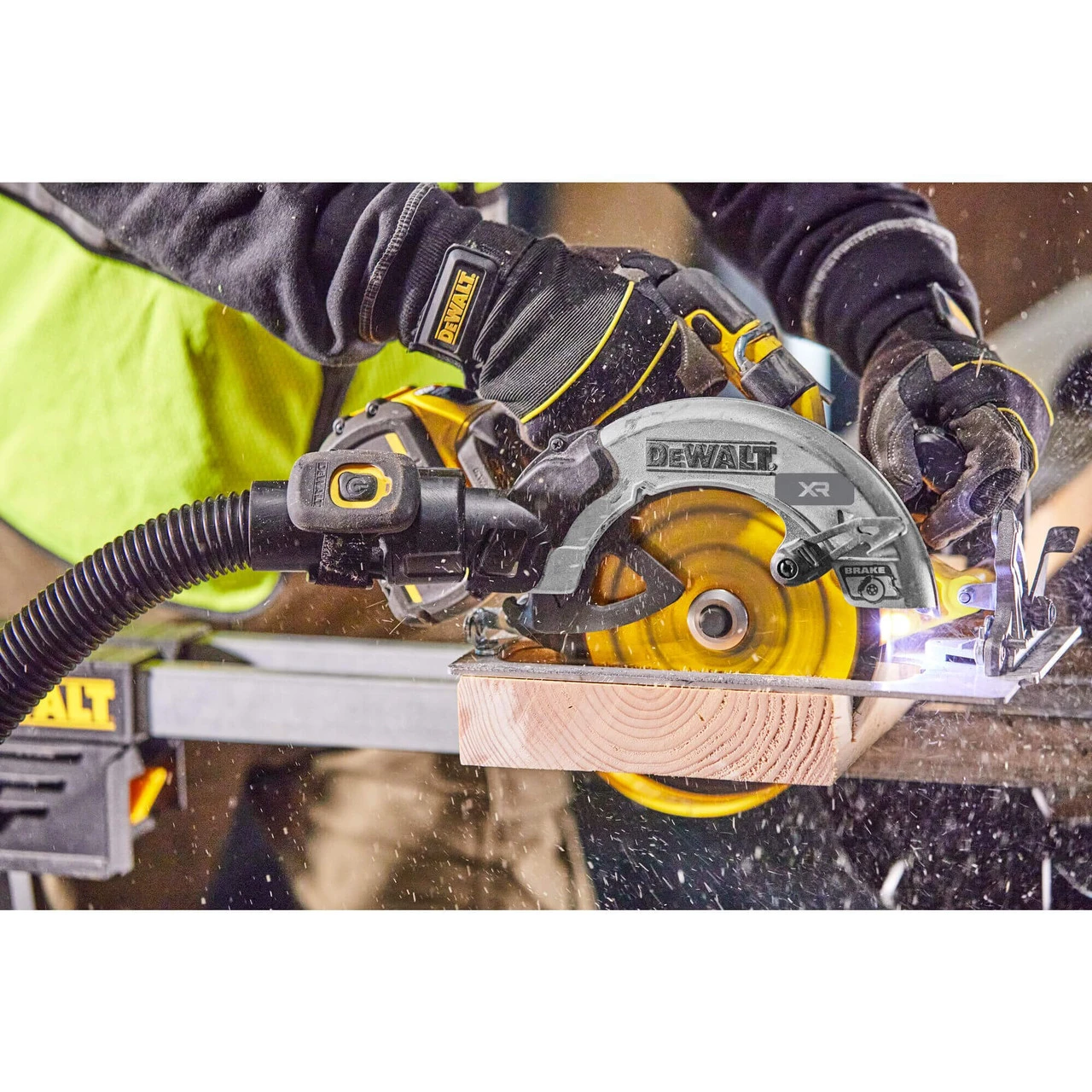 DeWalt DCS573H2T-GB 18V XR Brushless 190mm Circular Saw 2 X 5.0Ah Powerstack Battery Kit 3 DeWalt DCS573H2T-GB 18V XR Brushless 190mm Circular Saw 2 X 5.0Ah Powerstack Battery Kit - Image 3