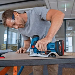 Bosch GST18V-155SCN 18V Brushless Jigsaw Body Only